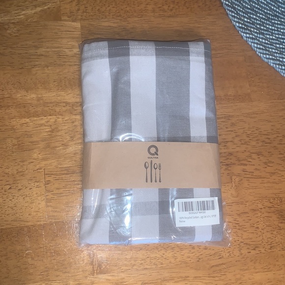 Quiltina New In Package set of four placemats, gray checkered 100% cotton BOGO 🌻 - Picture 2 of 13
